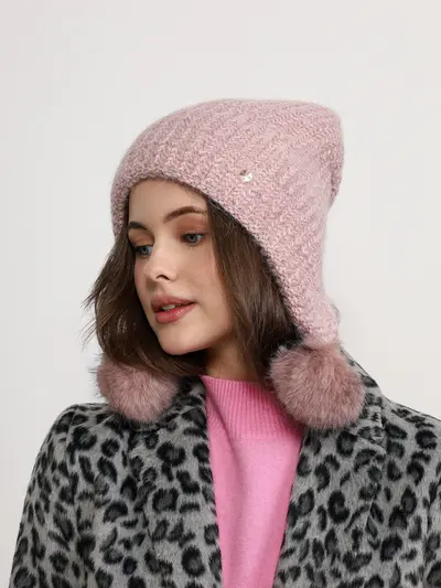 Шапка-капор из ангоры с нейлоном с меховыми помпонами с люрексом в ассортименте